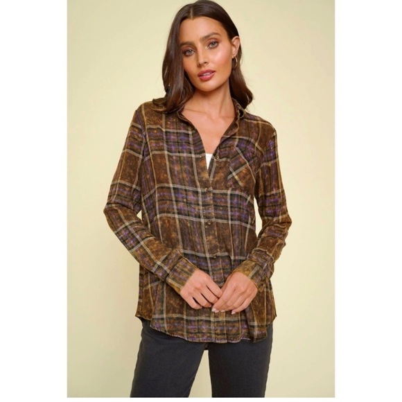 MYSTREE BOUTIQUE Washed Plaid Flannel Top - Picture 3 of 9